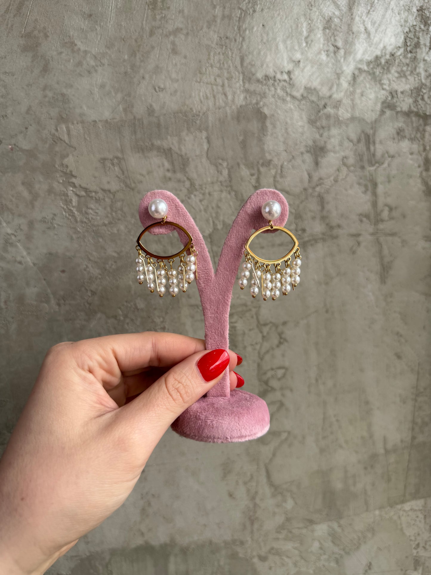 Pearls oval
