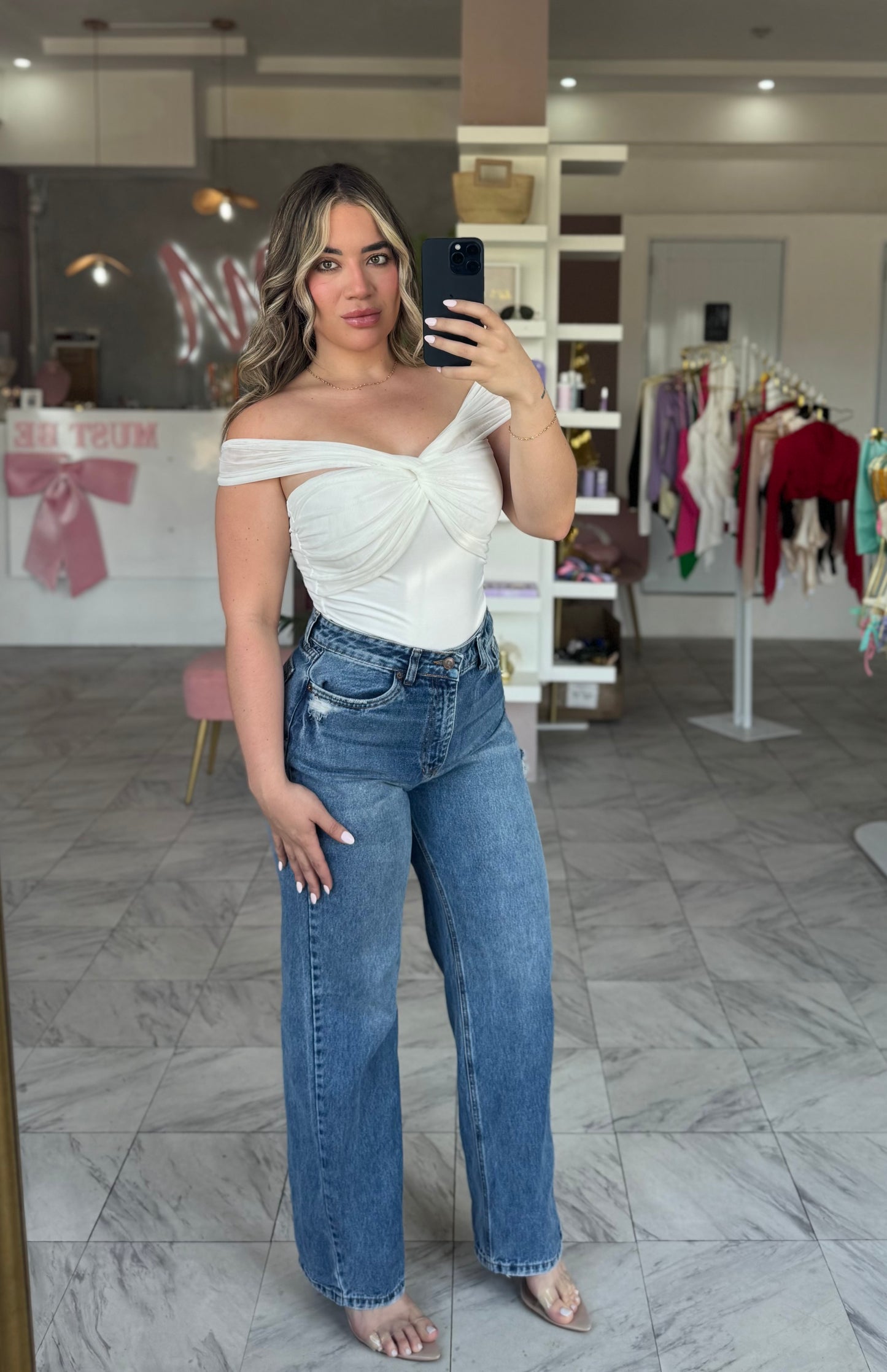 Lili body