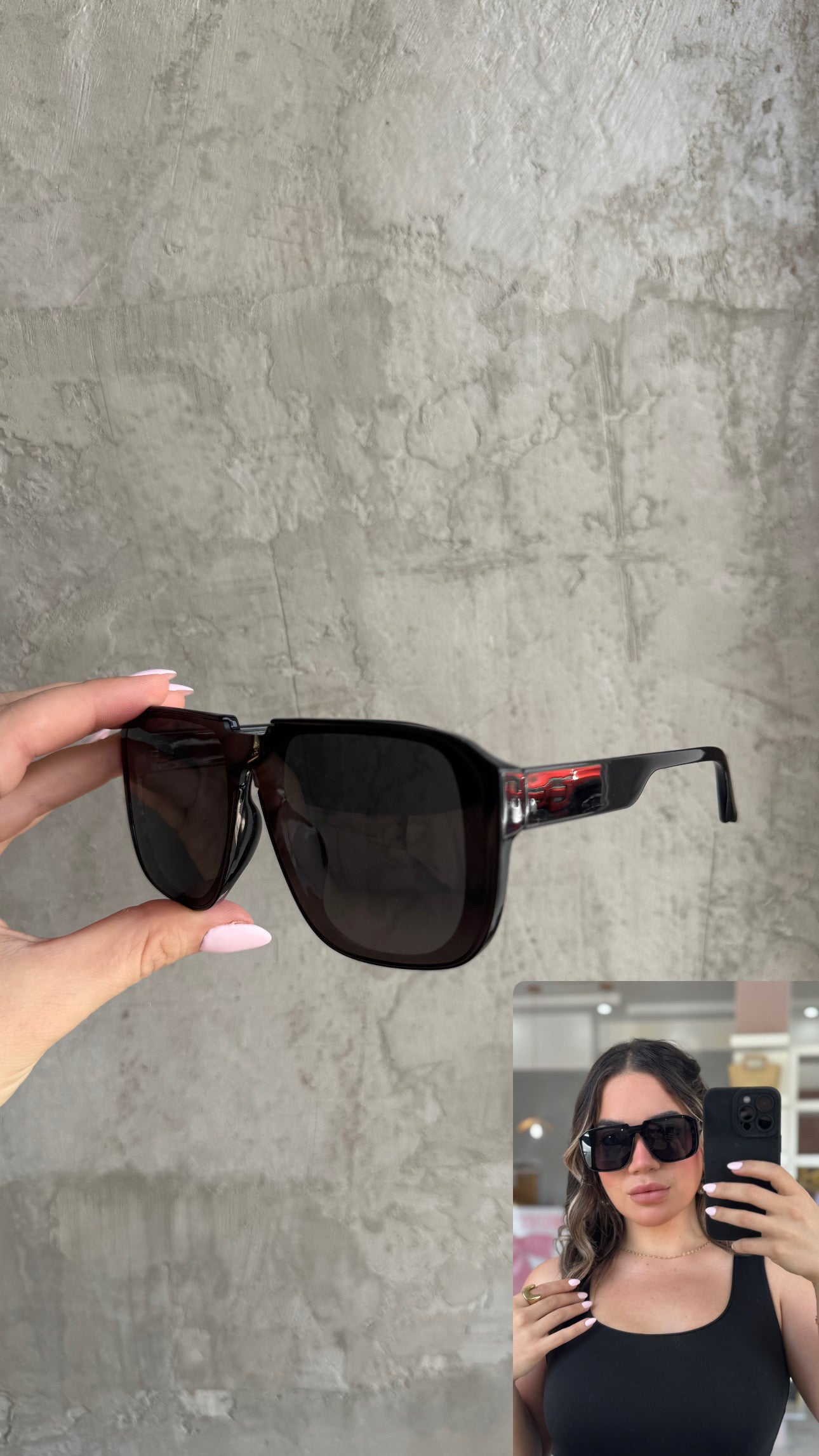 SQ BLACK