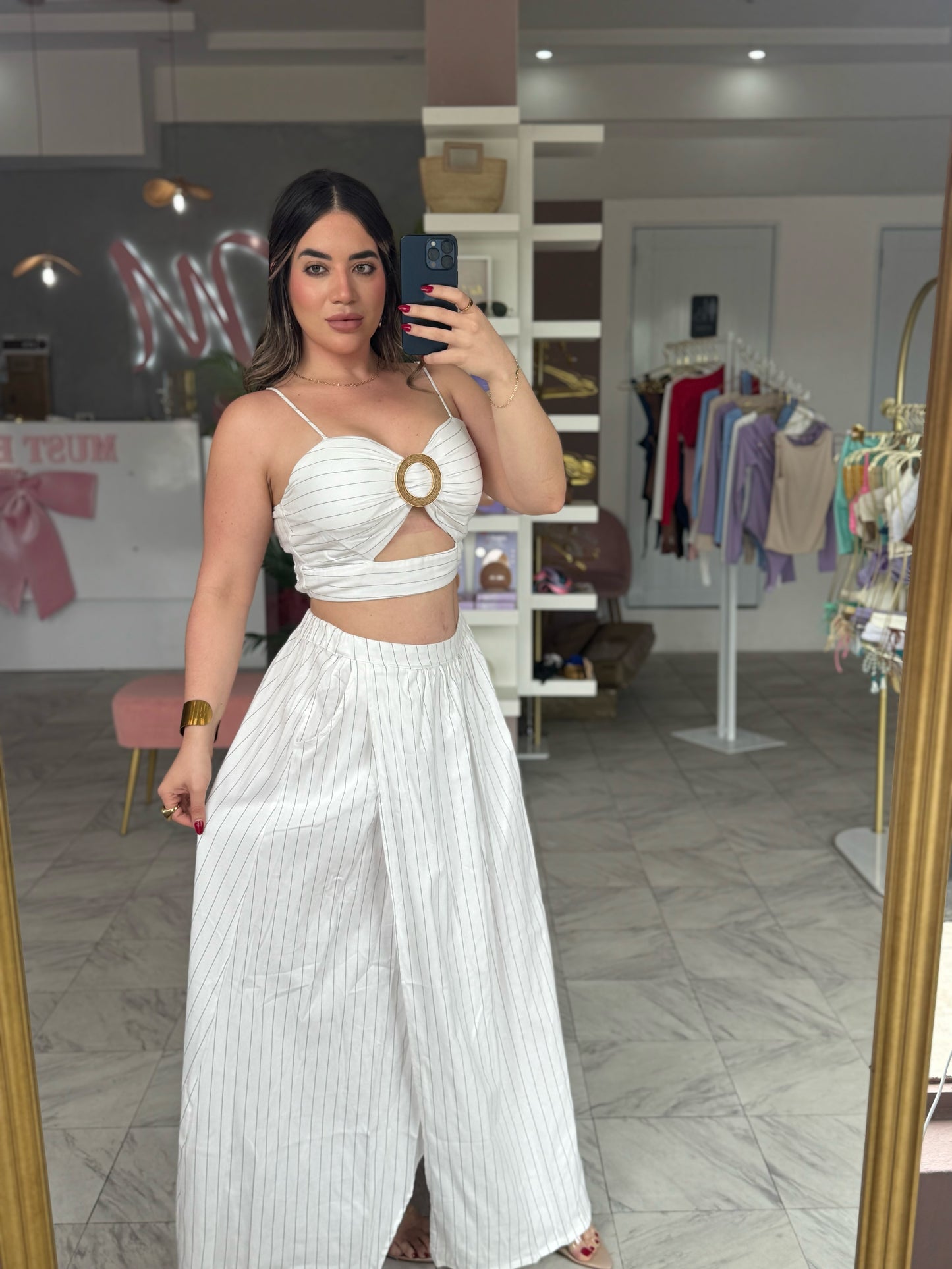 AVENTURA WHITE