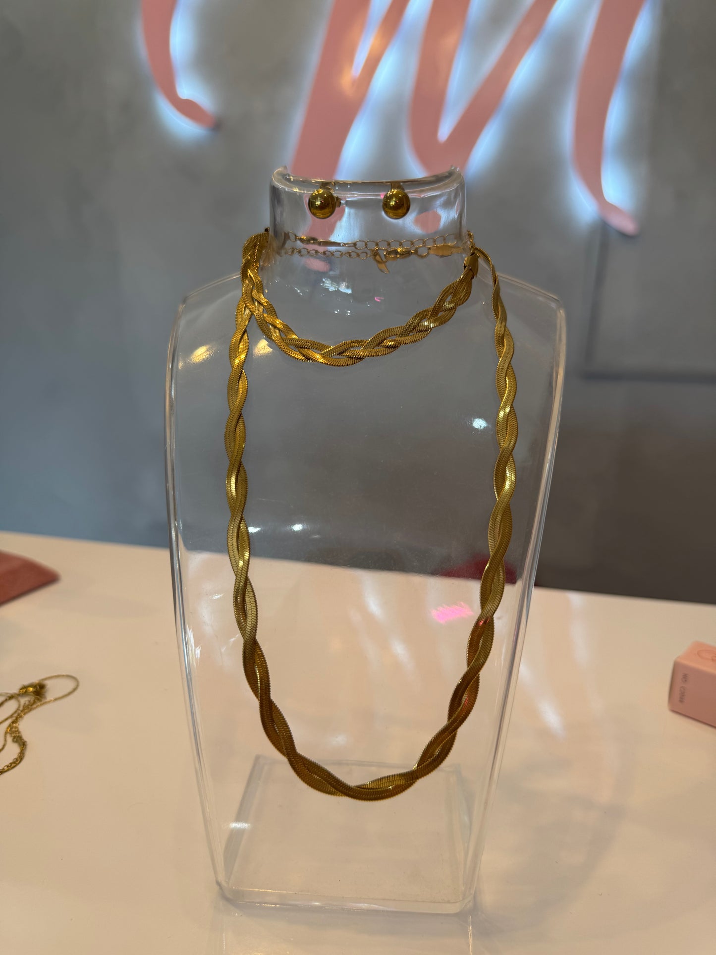 Pantallas y pulsera snake