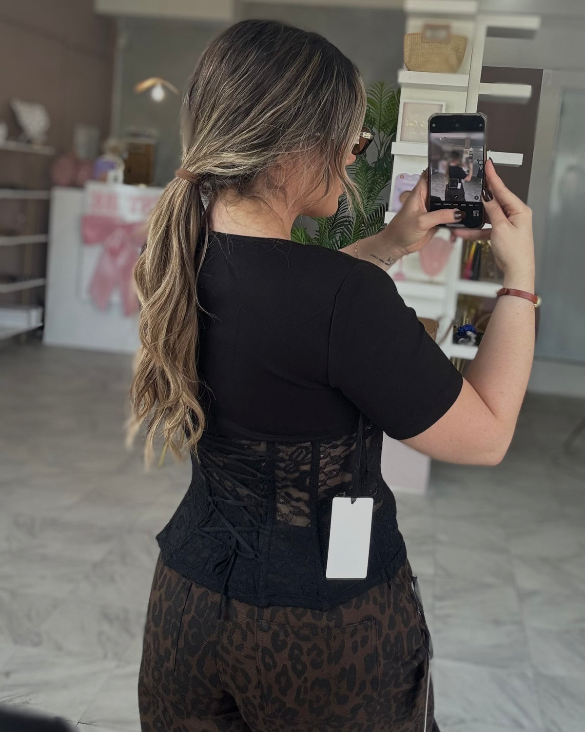 CORSET TSHIRT LOOK