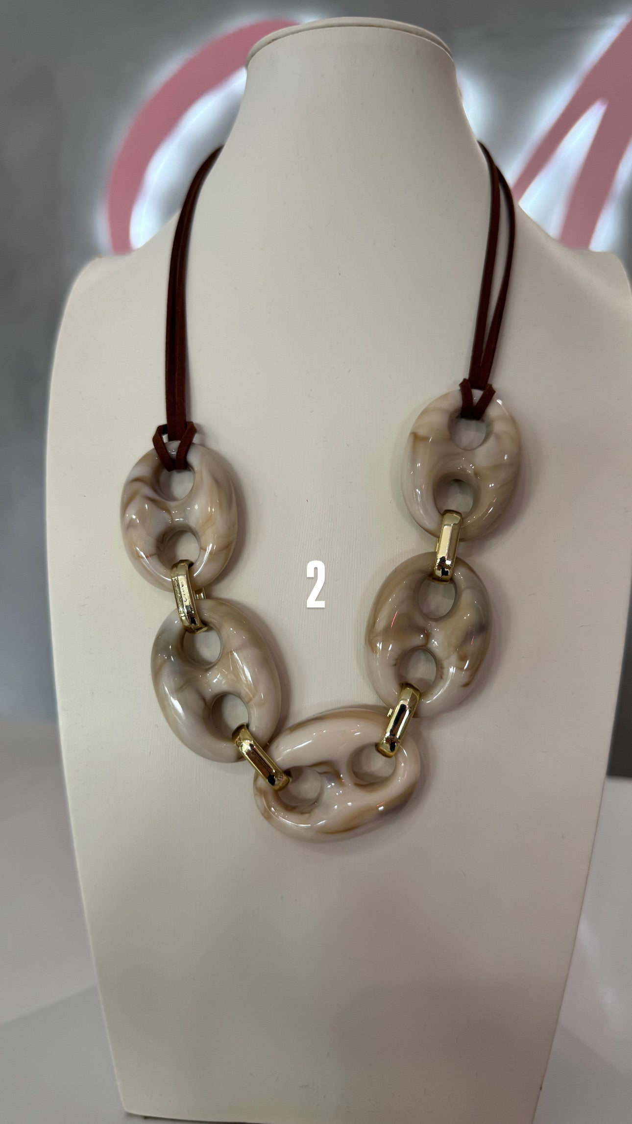 Collares