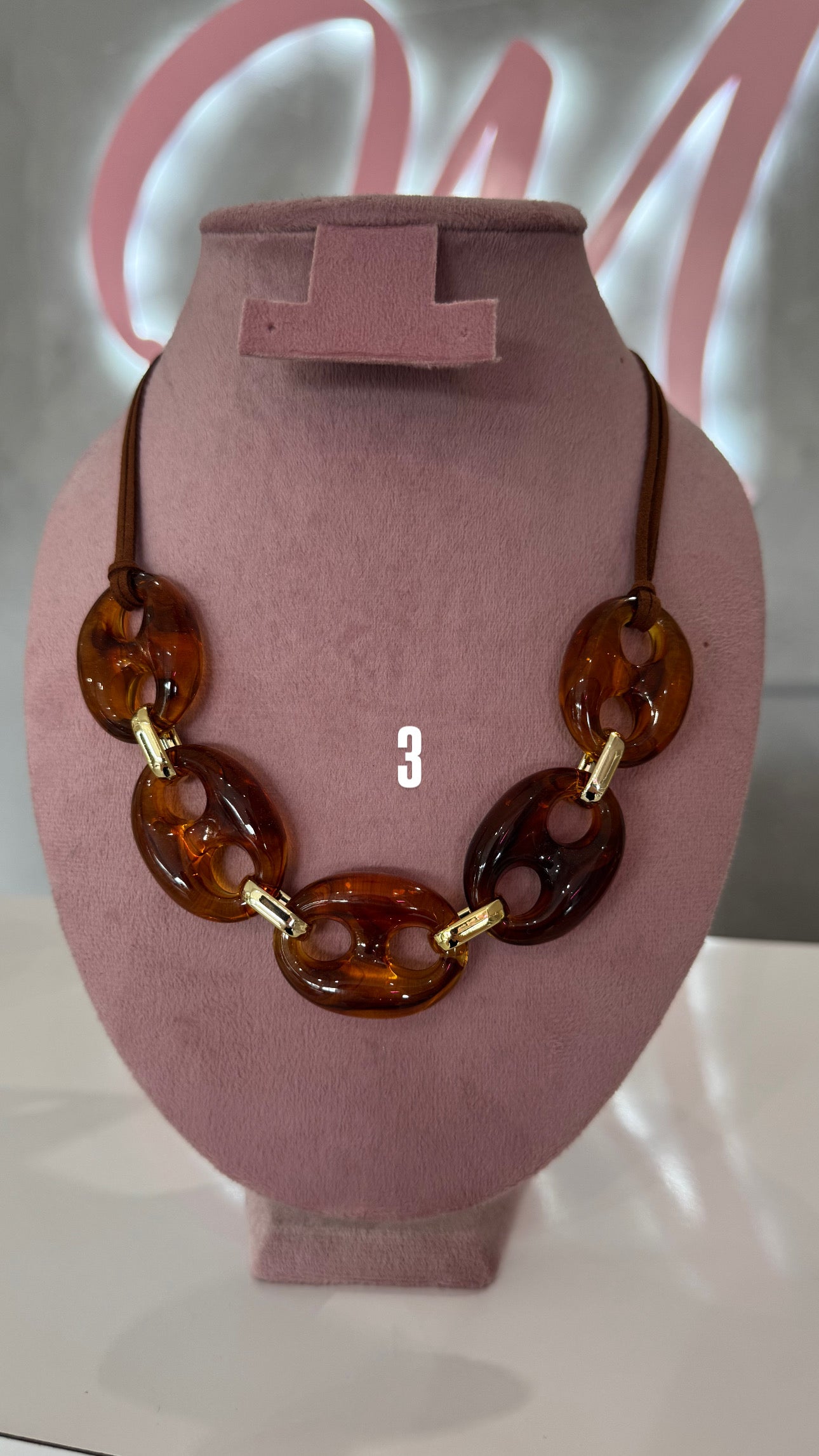 Collares